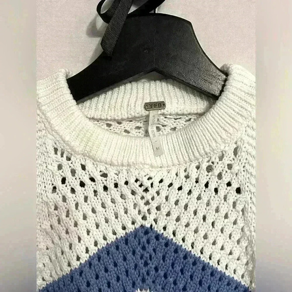 YFB Young Fabulous & Broke Crotchet Form Fitting Maxi Dress Medium - Picture 3 of 6